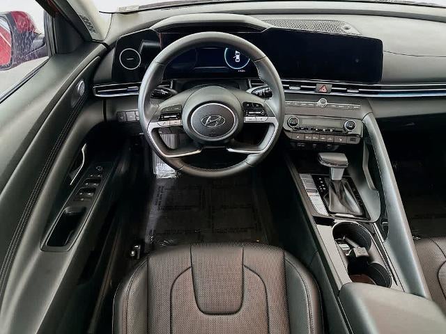 Hyundai Elantra Limited 2022