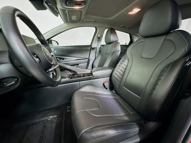 Hyundai Elantra Limited 2022