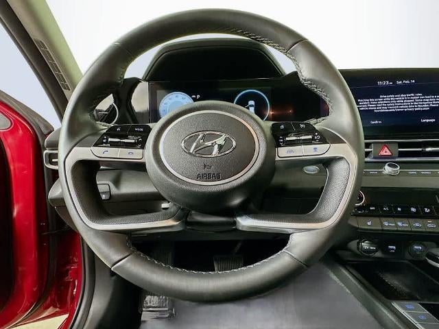 Hyundai Elantra Limited 2022
