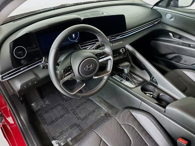 Hyundai Elantra Limited 2022