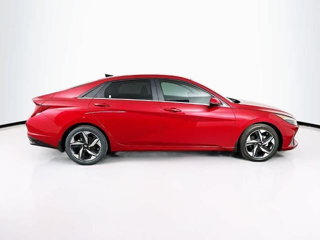 Hyundai Elantra Limited 2022