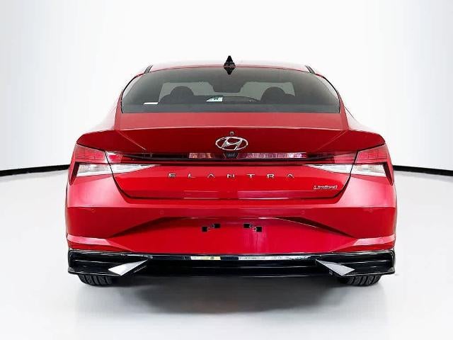 Hyundai Elantra Limited 2022