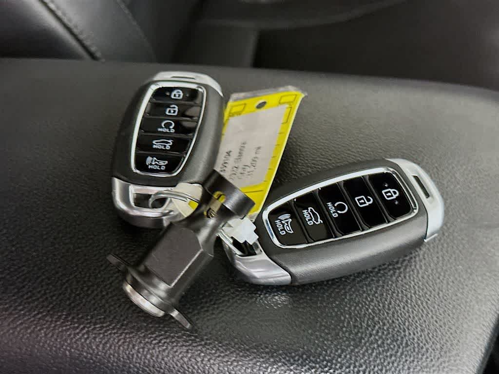 Hyundai Elantra Limited 2022