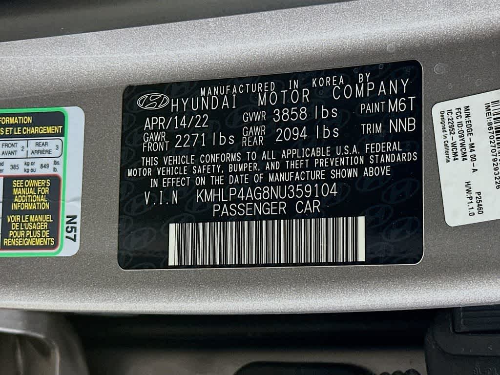 Hyundai Elantra Limited 2022