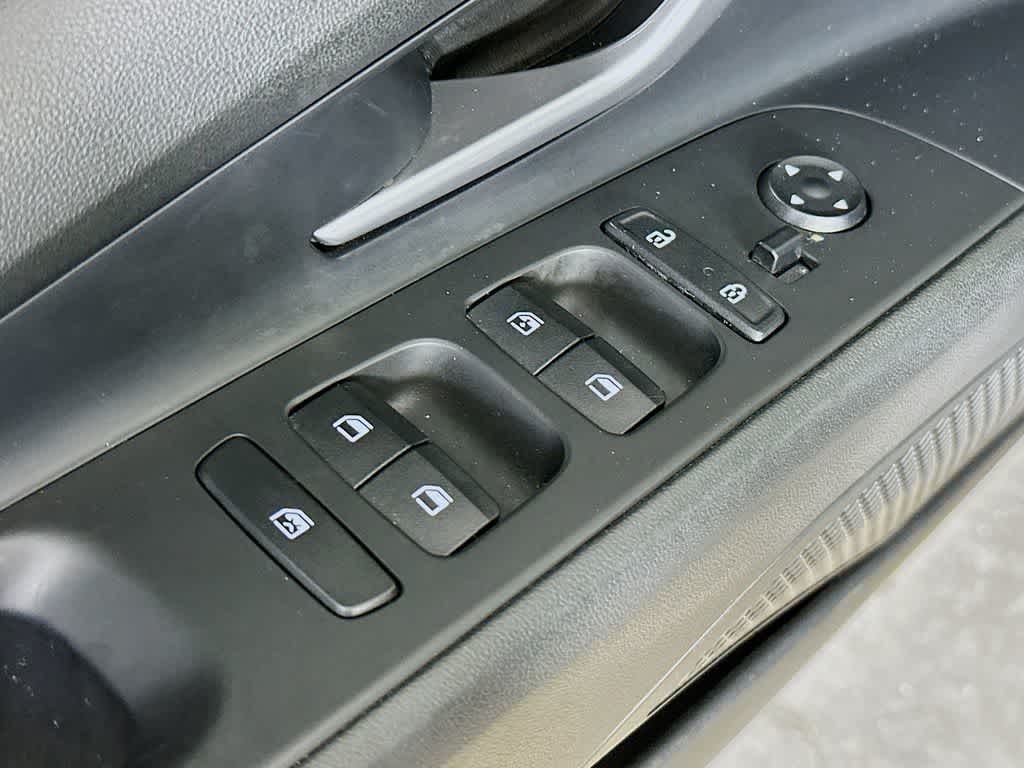 Hyundai Elantra Limited 2022