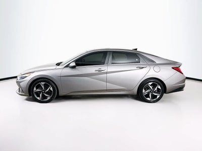 Hyundai Elantra Limited 2022