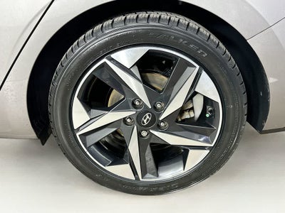 Hyundai Elantra Limited 2022