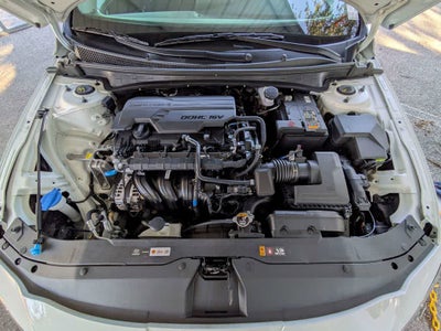 Hyundai Elantra SEL Convenience 2025