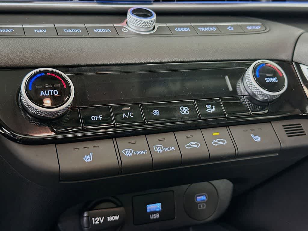 Hyundai Elantra SEL Convenience 2025