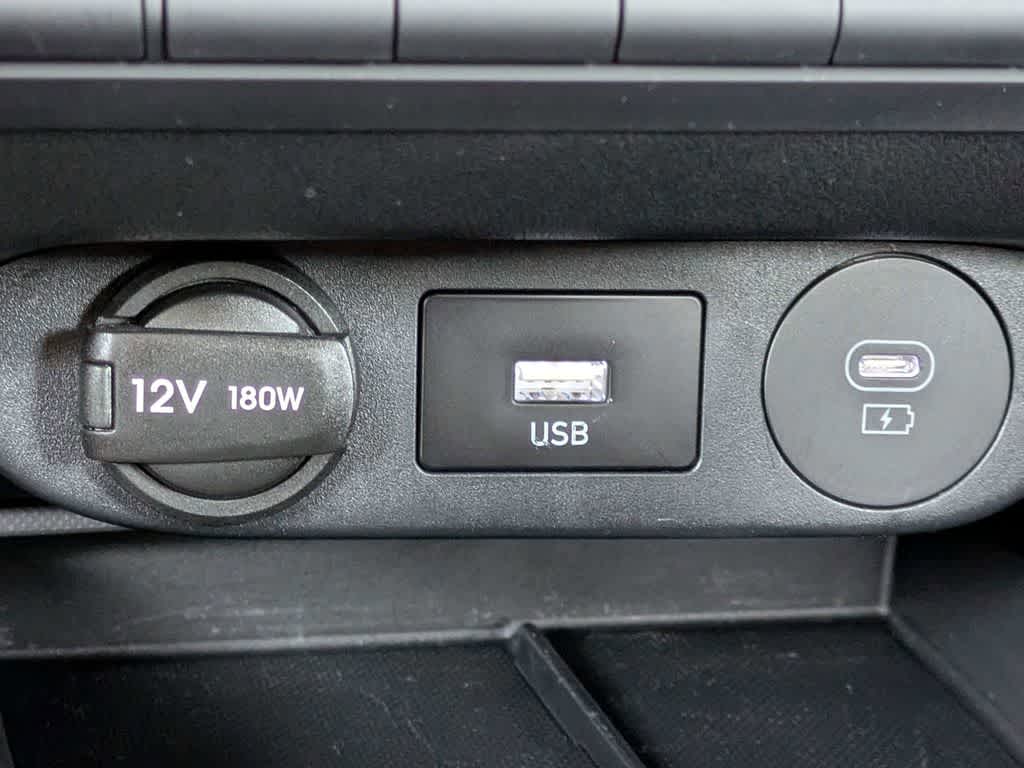 Hyundai Elantra SEL Convenience 2025