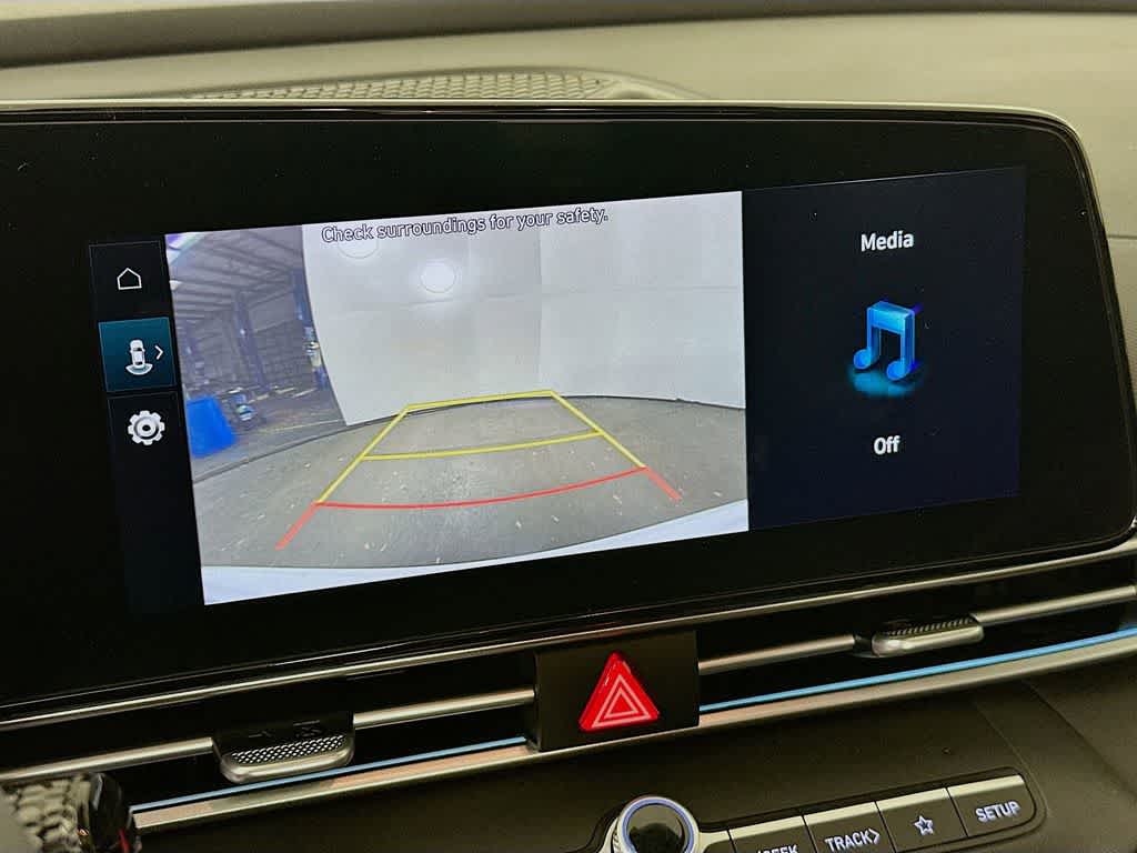 Hyundai Elantra SEL Convenience 2025