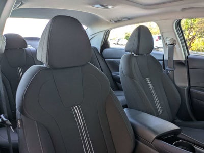 Hyundai Elantra SEL Convenience 2025