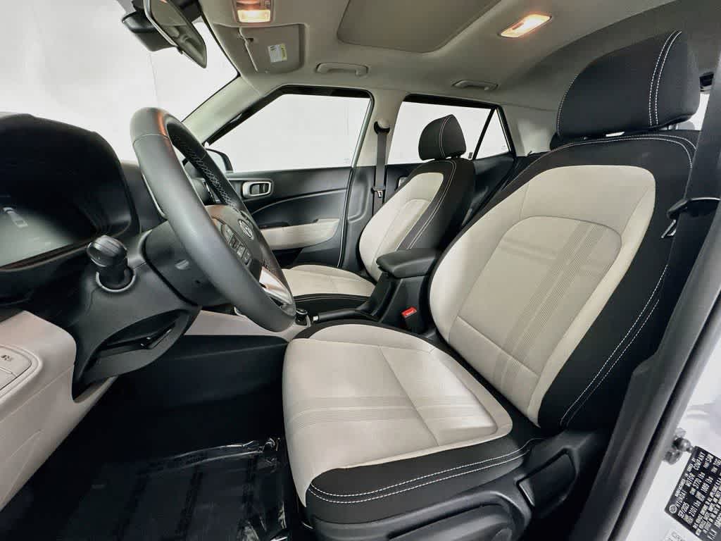 Hyundai Venue SEL 2026