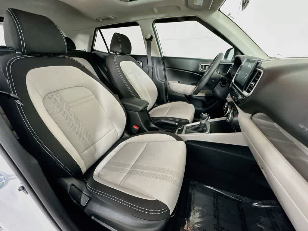 Hyundai Venue SEL 2026