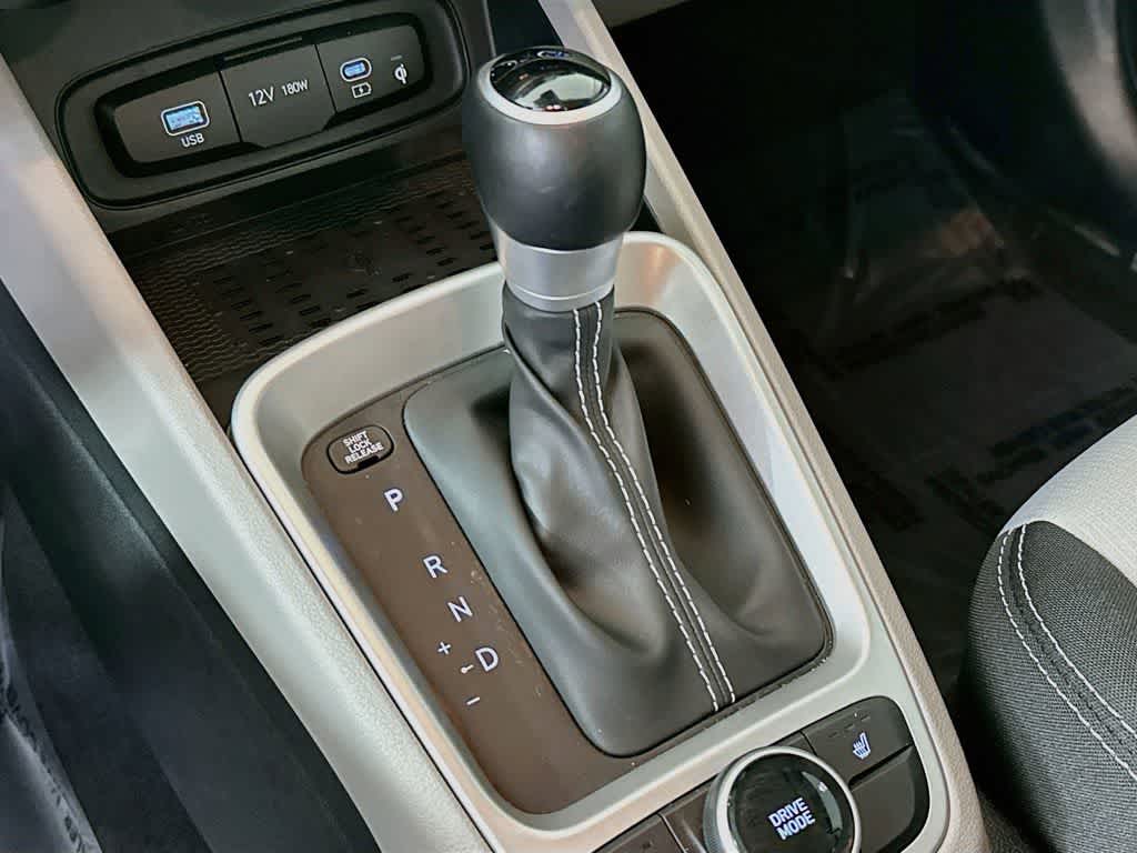 Hyundai Venue SEL 2026