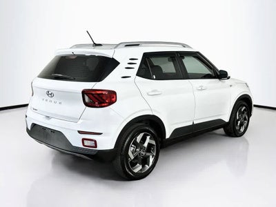 Hyundai Venue SEL 2026