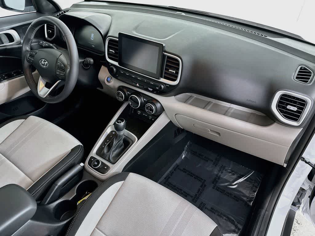 Hyundai Venue SEL 2026