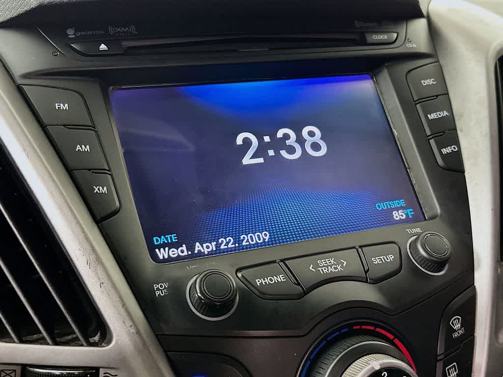 Hyundai Veloster Base 2015