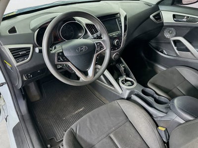 Hyundai Veloster Base 2015