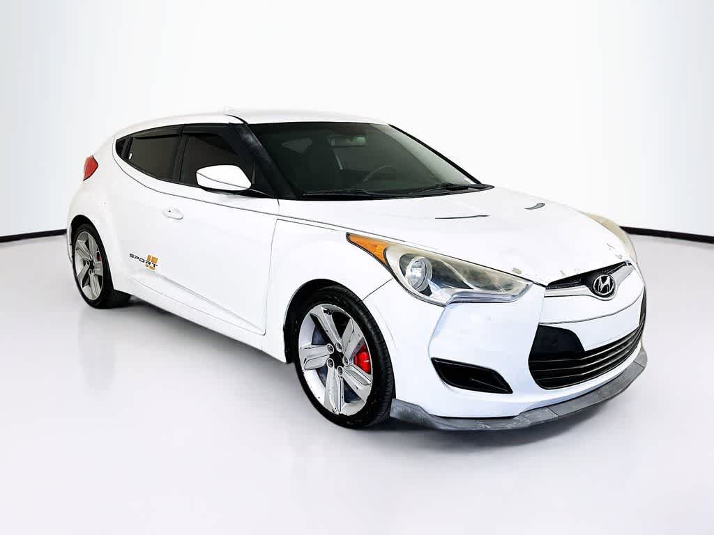 Hyundai Veloster Base 2015
