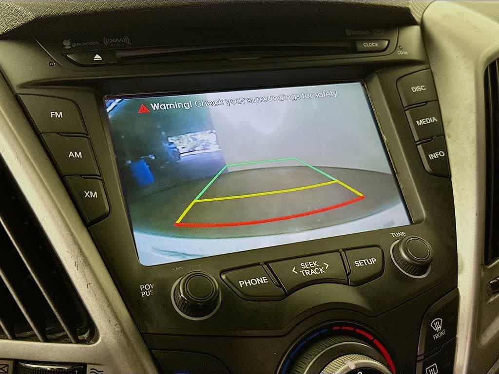 Hyundai Veloster Base 2015