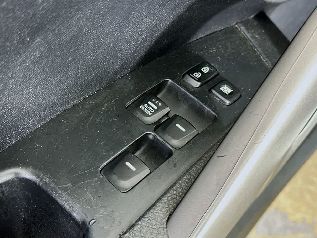 Hyundai Veloster Base 2015