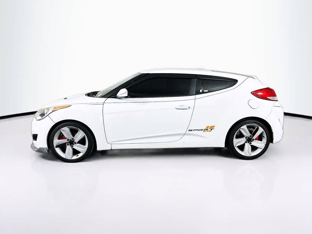 Hyundai Veloster Base 2015