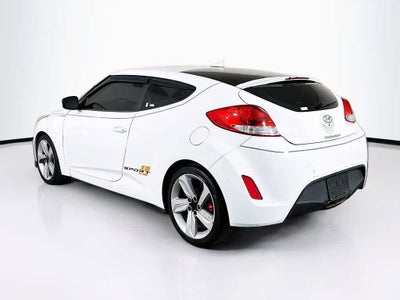 Hyundai Veloster Base 2015