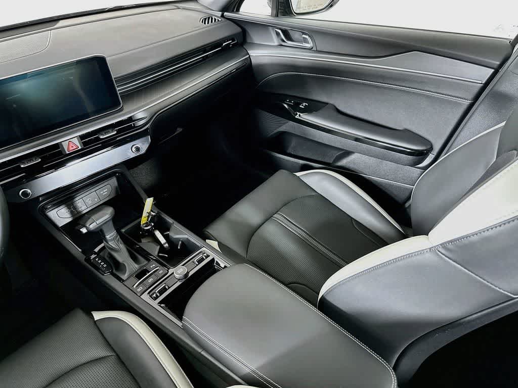 Kia K5 GT-Line 2025