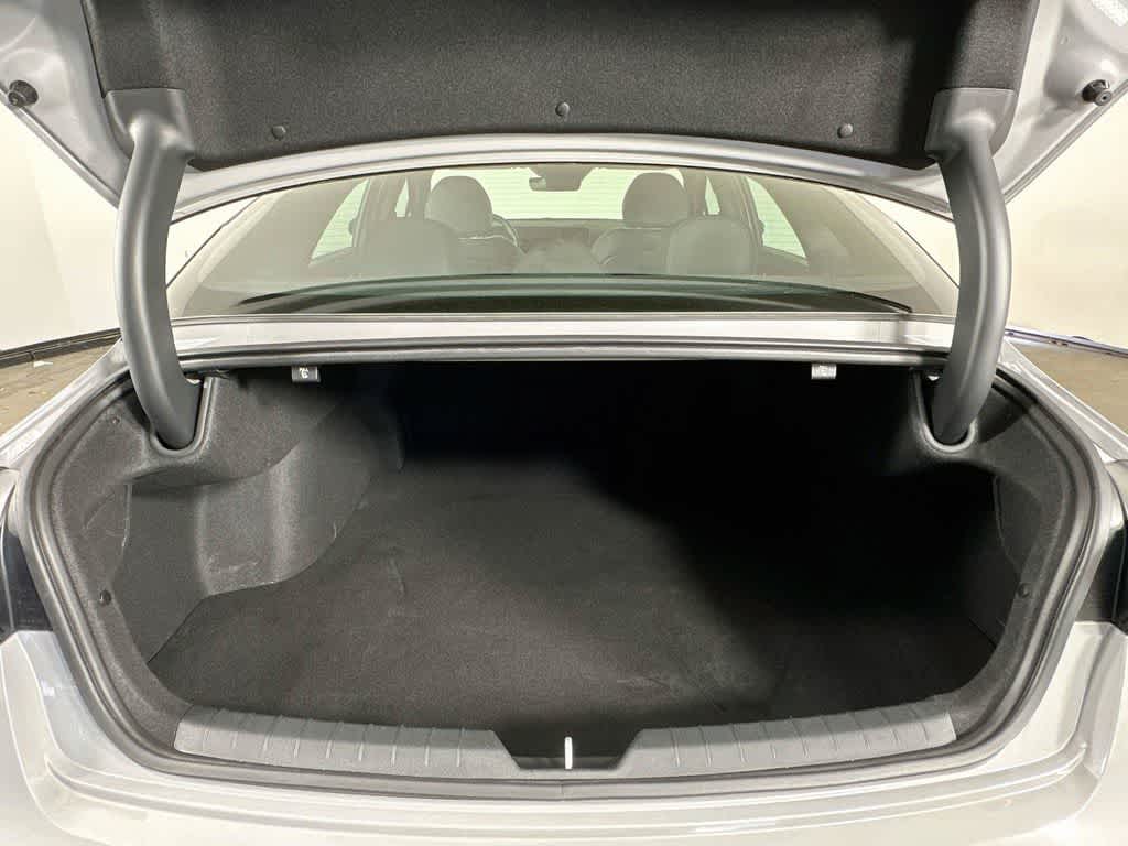 Kia K5 GT-Line 2025