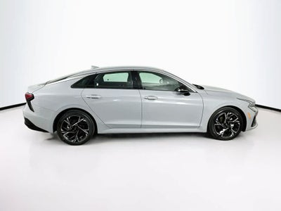 Kia K5 GT-Line 2025