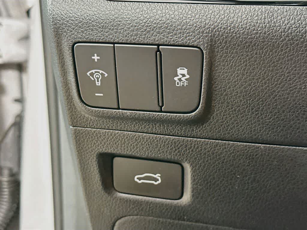 Kia K5 GT-Line 2025