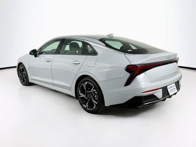 Kia K5 GT-Line 2025