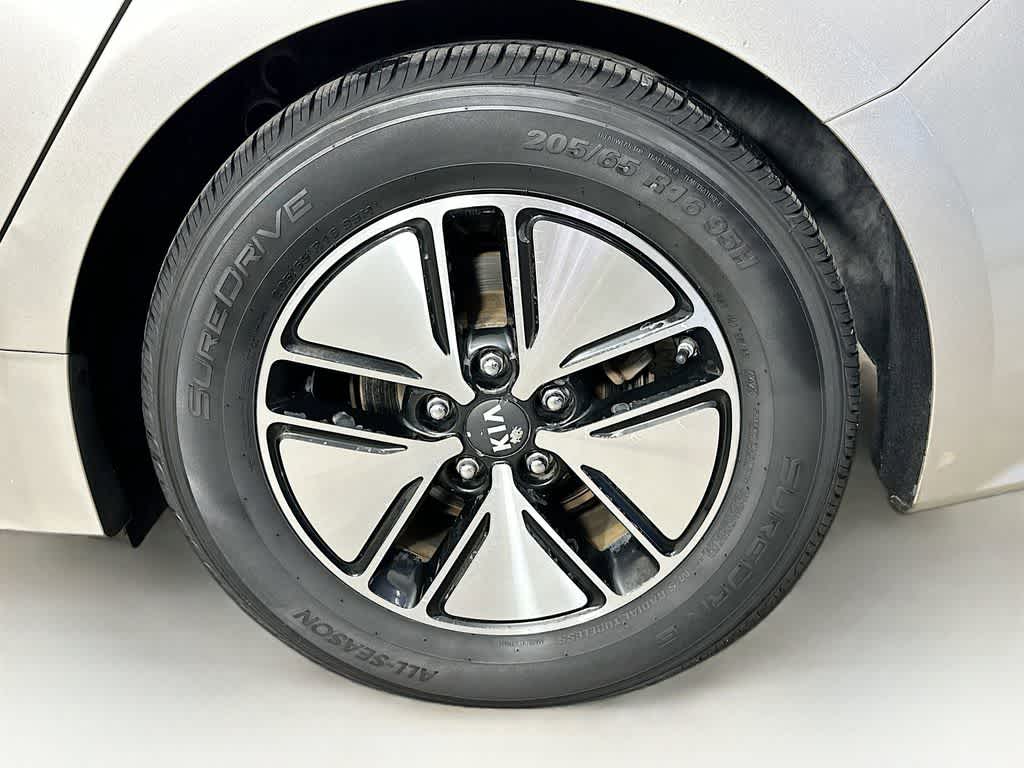 Kia Optima Hybrid 2012