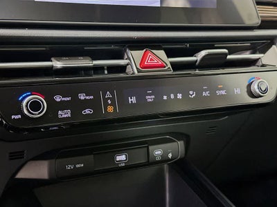 Kia Niro EX Touring 2024