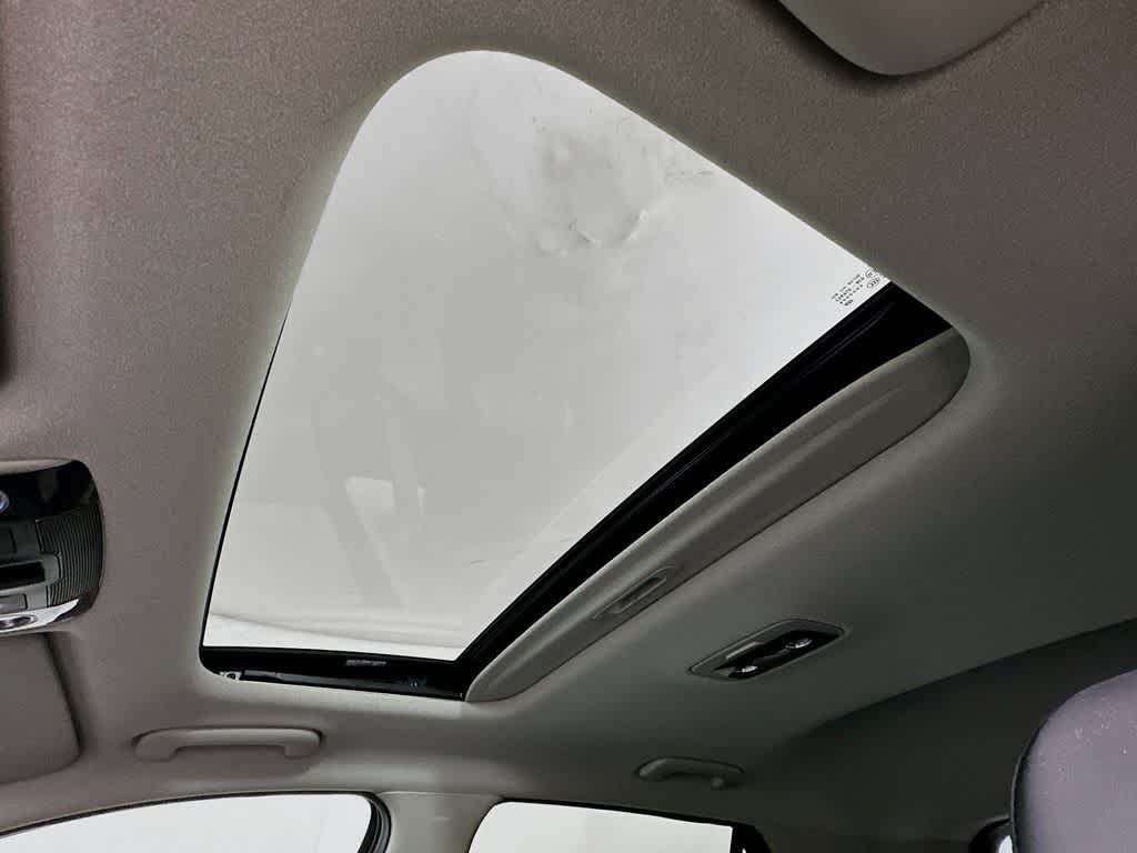 Kia Niro EX Touring 2024