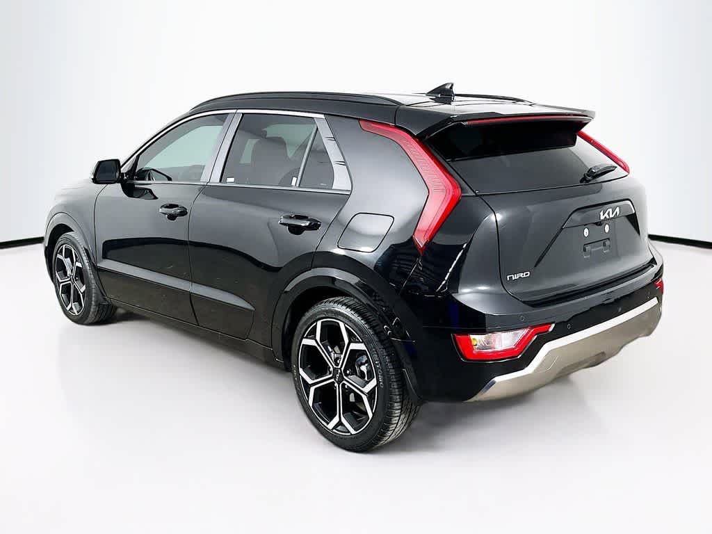 Kia Niro EX Touring 2024