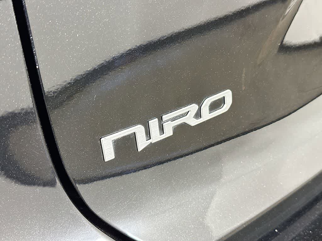 Kia Niro EX Touring 2024