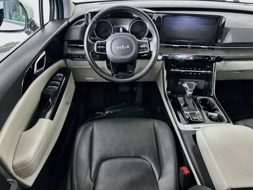 Kia Carnival EX 2024