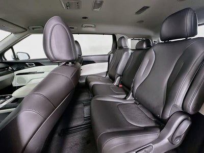 Kia Carnival EX 2024
