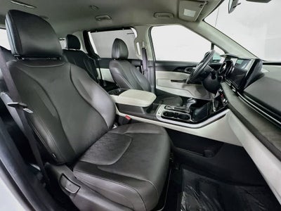 Kia Carnival EX 2024