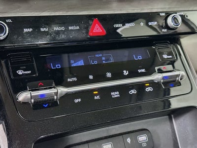 Kia Carnival EX 2024