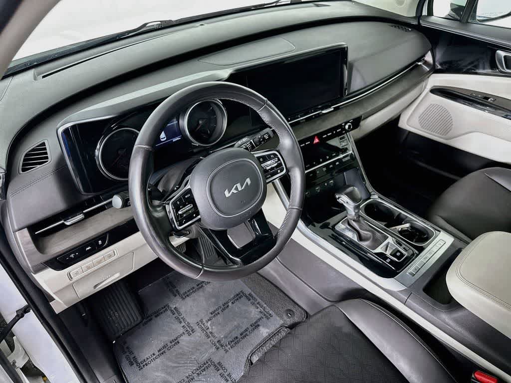 Kia Carnival EX 2024