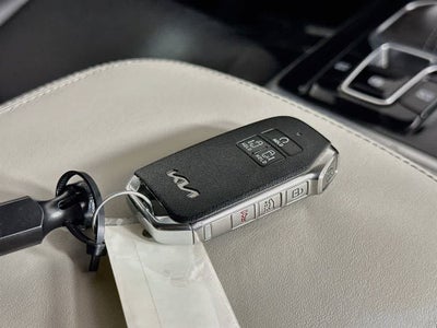 Kia Carnival EX 2024