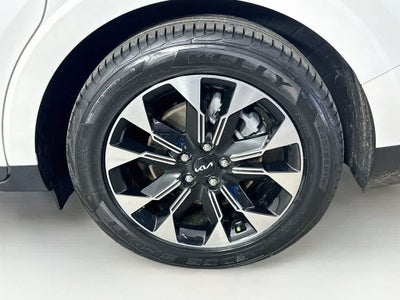 Kia Carnival EX 2024
