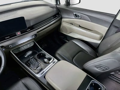 Kia Carnival SX 2025