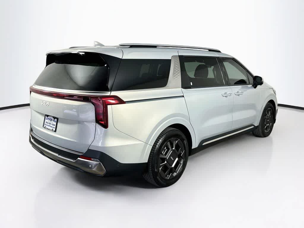 Kia Carnival SX 2025