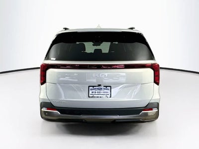 Kia Carnival SX 2025