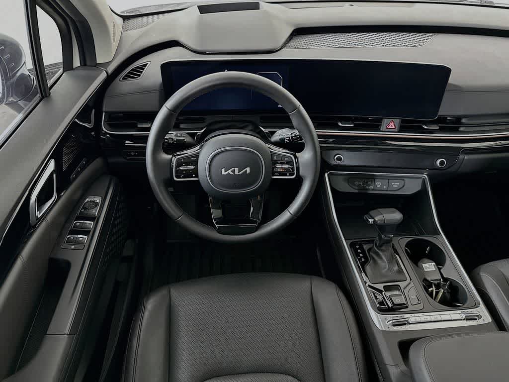Kia Carnival SX Prestige 2025