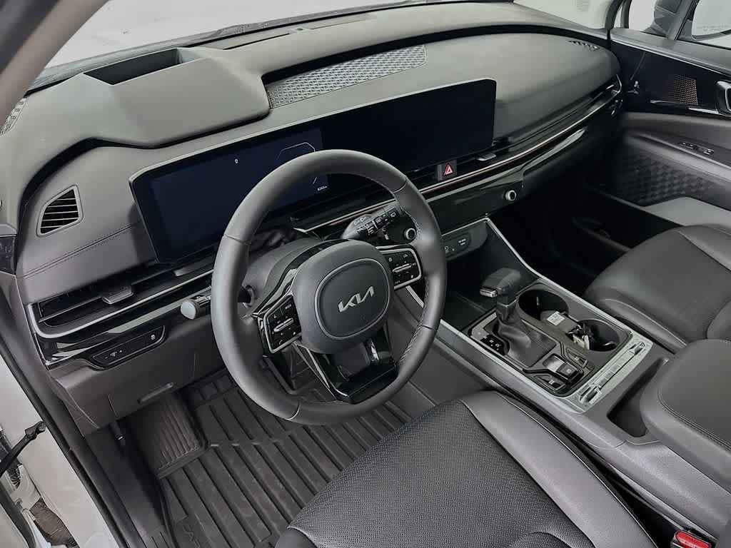 Kia Carnival SX Prestige 2025